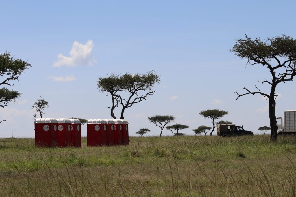 portable-toilet-rental-nairobi-kenya-karibu-loo